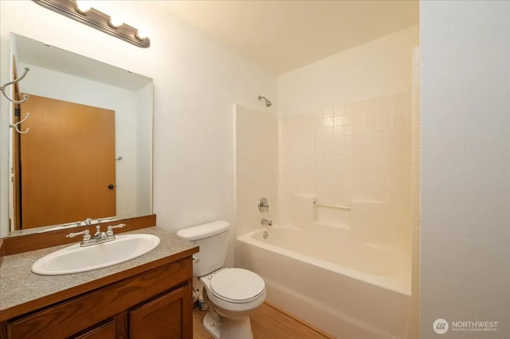 2295 S Camano Drive Camano Island WA 98282