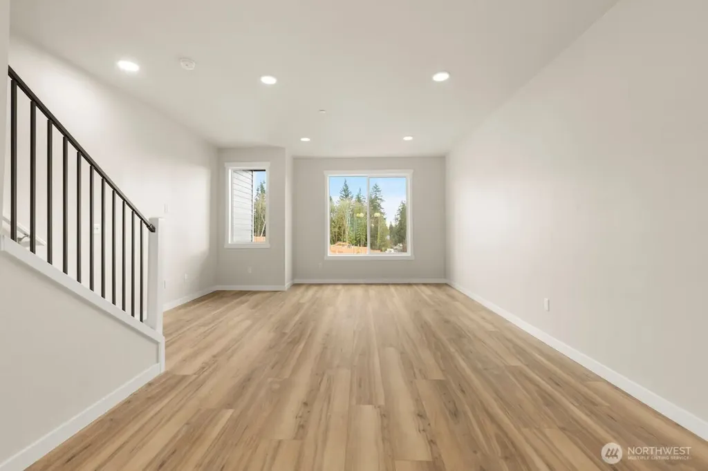 16823 Alder Way Lynnwood WA 98037