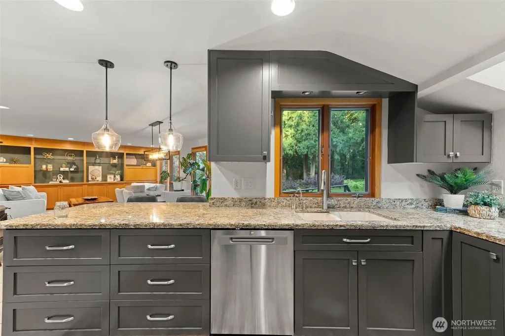 4205 64th Avenue NW Gig Harbor WA 98335