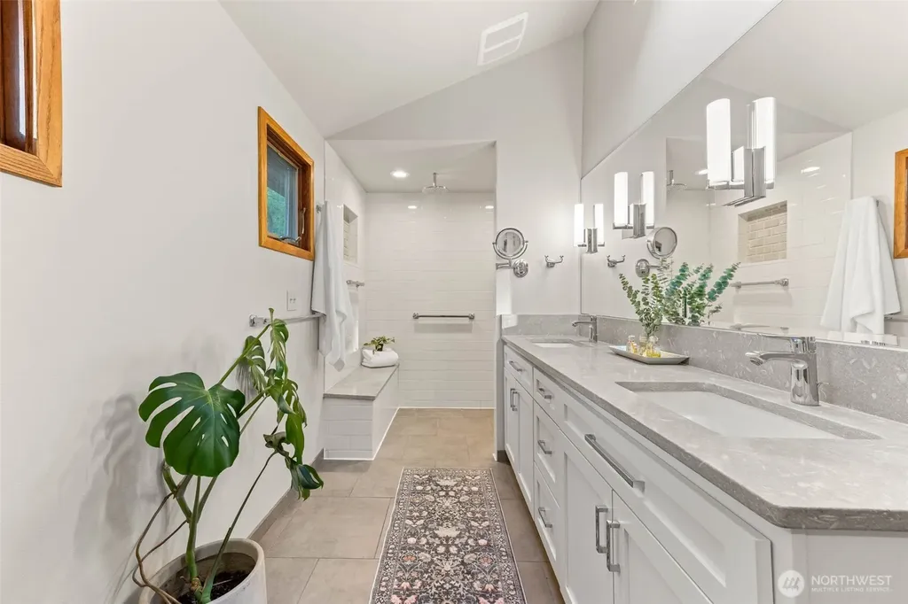 4205 64th Avenue NW Gig Harbor WA 98335
