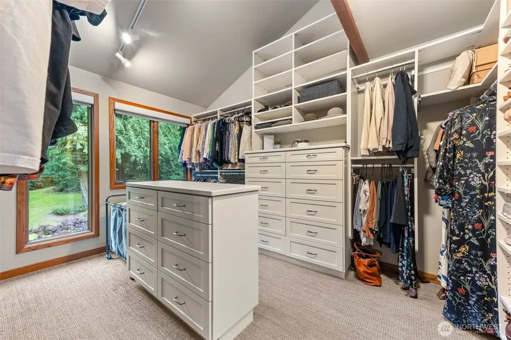 4205 64th Avenue NW Gig Harbor WA 98335