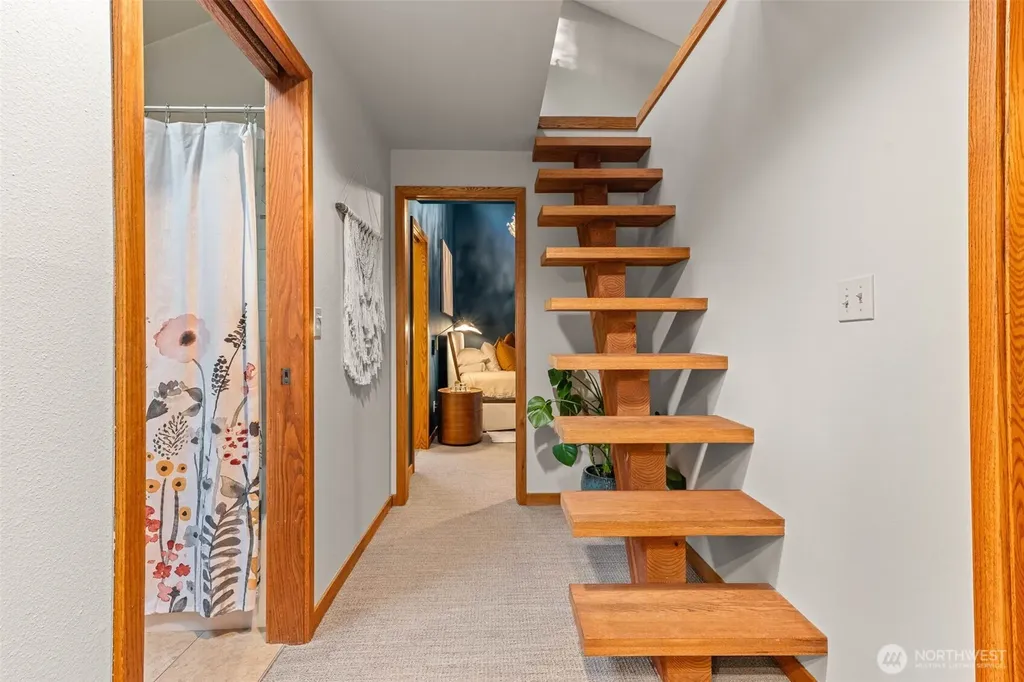 4205 64th Avenue NW Gig Harbor WA 98335