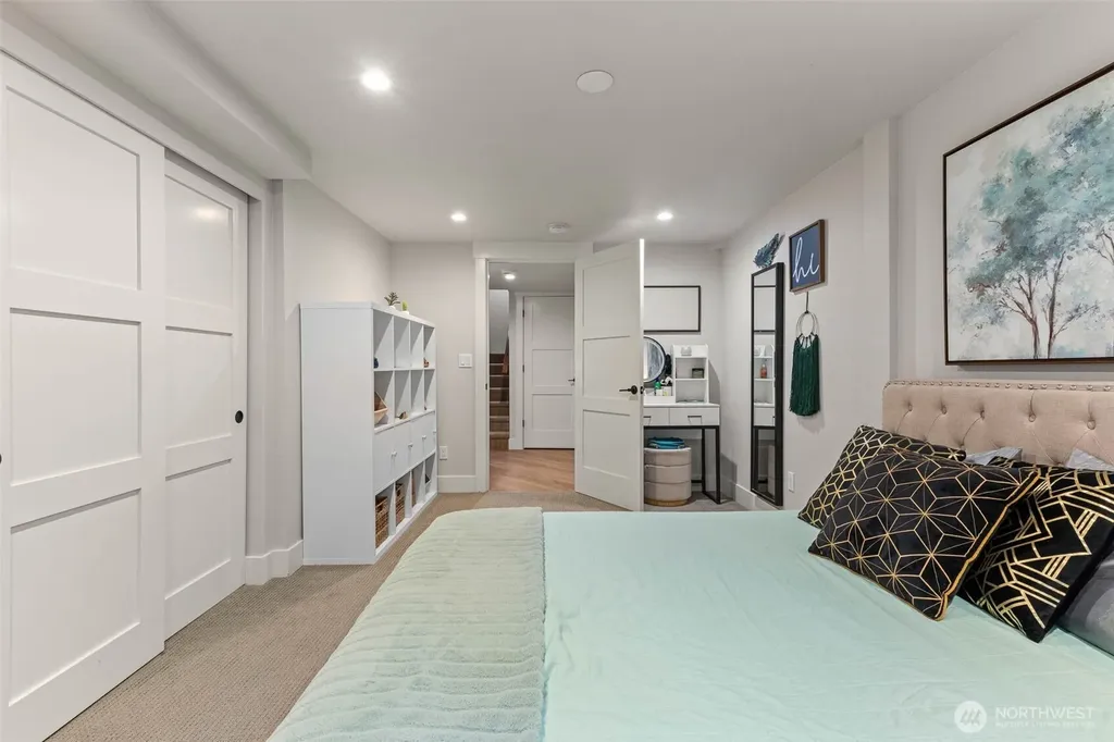 4205 64th Avenue NW Gig Harbor WA 98335