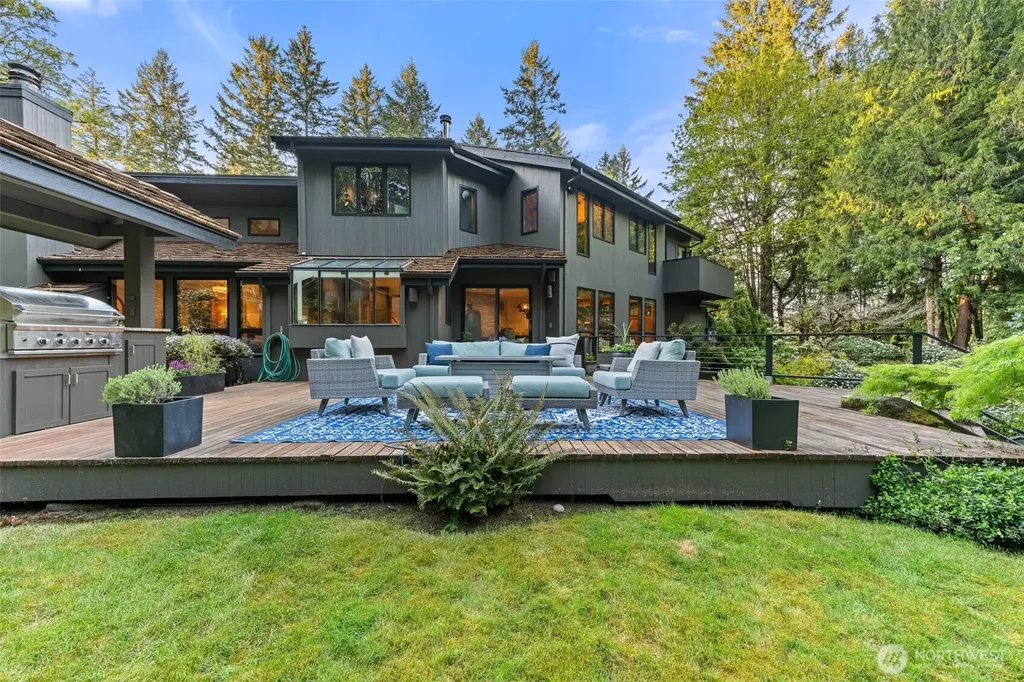 4205 64th Avenue NW Gig Harbor WA 98335