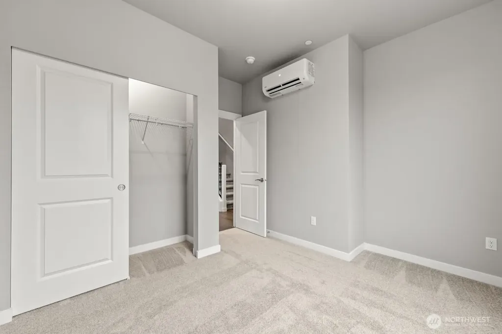 16823 Alder Way Lynnwood WA 98037