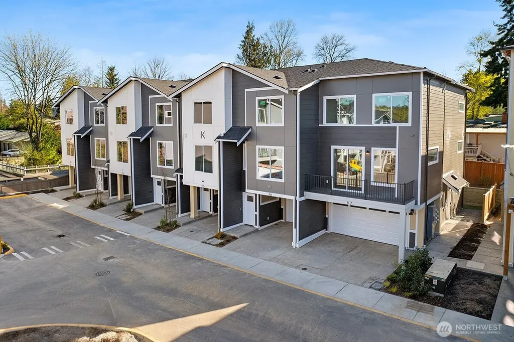 16823 Alder Way Lynnwood WA 98037