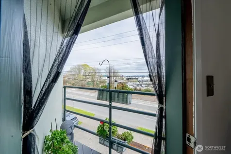 4000 24th Avenue W Seattle WA 98199