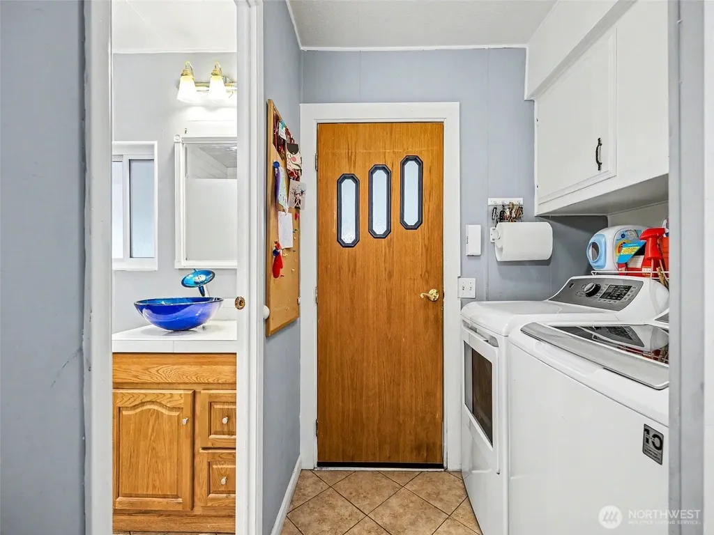 3611 I Street NE Auburn WA 98003