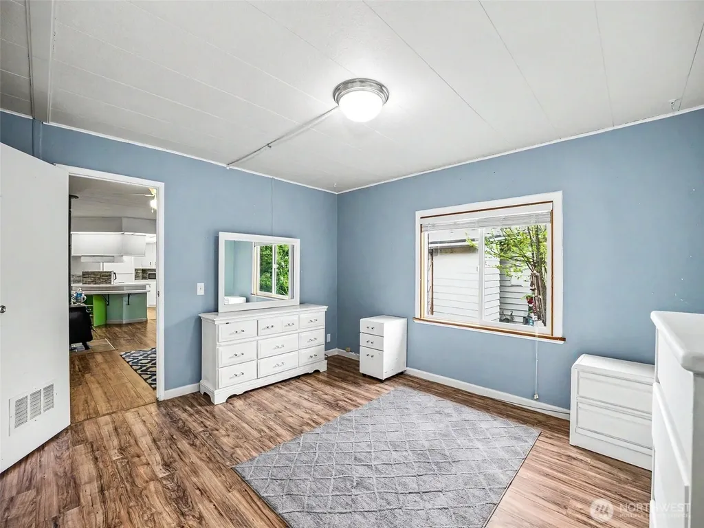 3611 I Street NE Auburn WA 98003