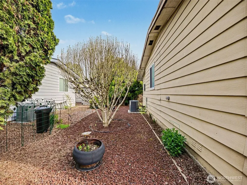 3611 I Street NE Auburn WA 98003