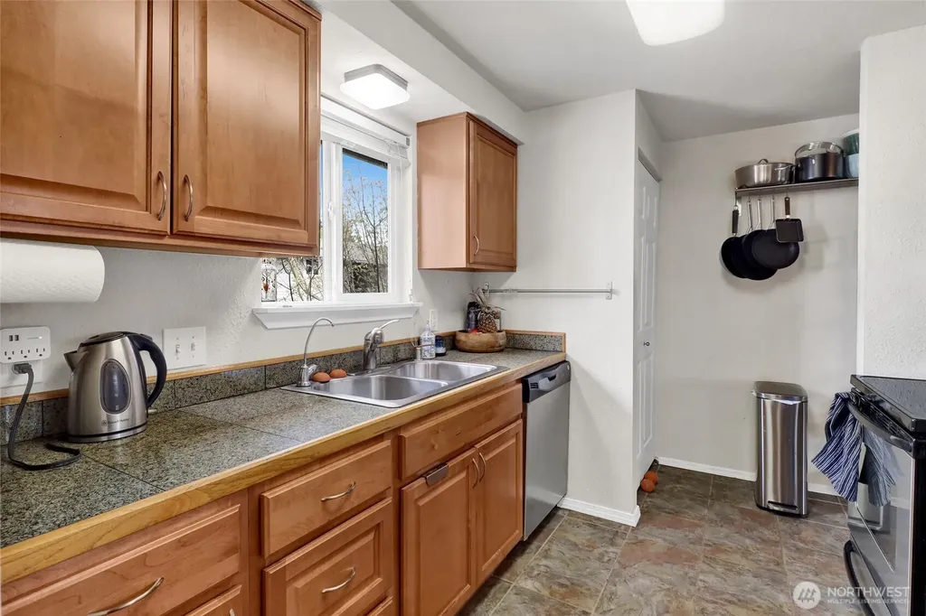 3538 Northwest Avenue Bellingham WA 98225