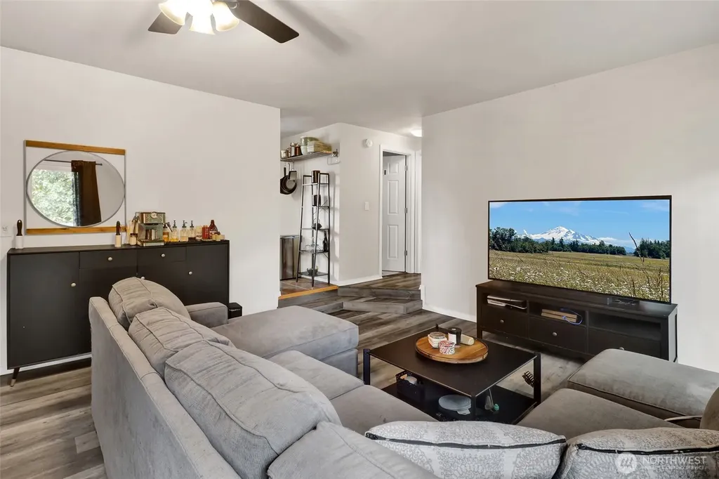 3538 Northwest Avenue Bellingham WA 98225
