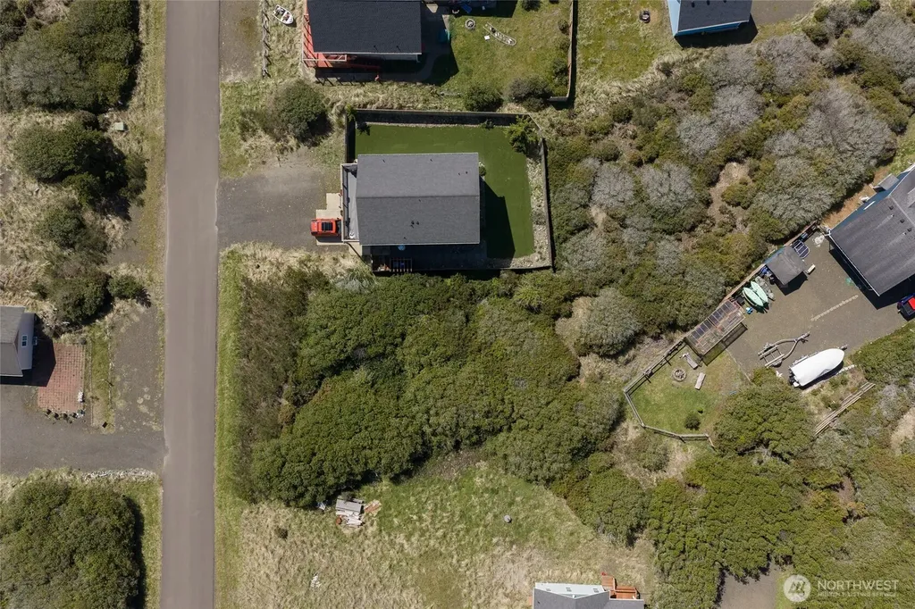 408 S Bel Air Loop SW Ocean Shores WA 98569