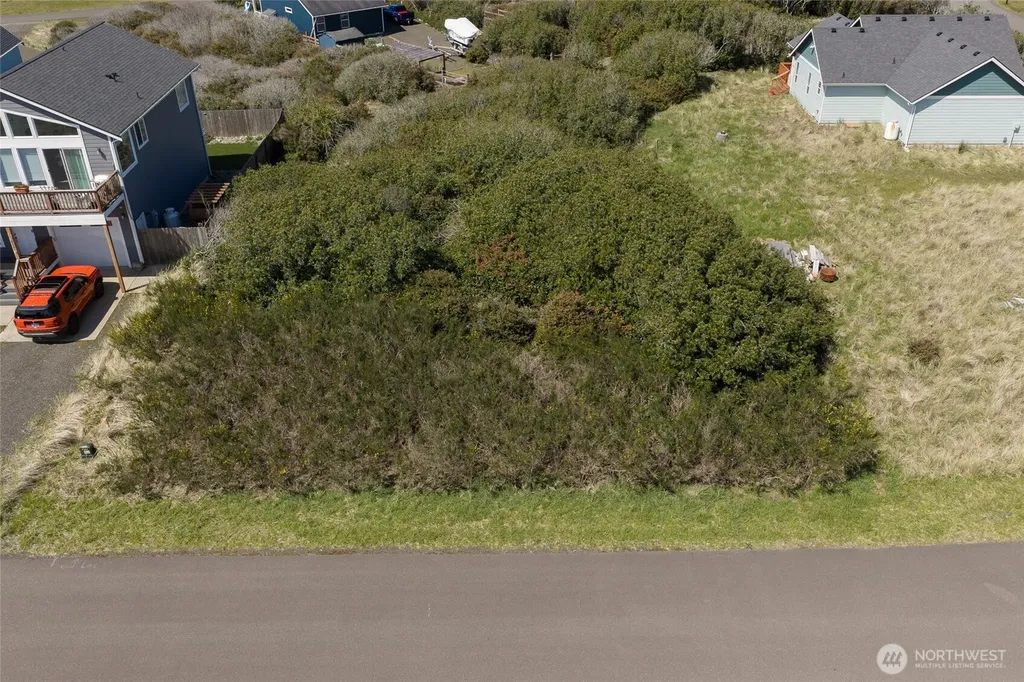 408 S Bel Air Loop SW Ocean Shores WA 98569