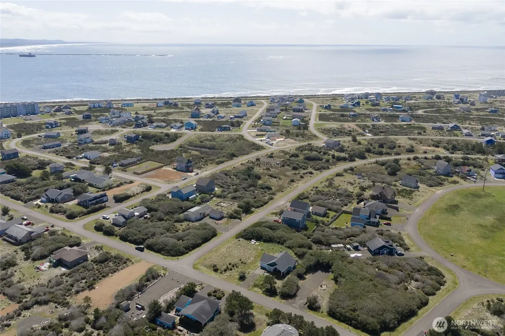 408 S Bel Air Loop SW Ocean Shores WA 98569