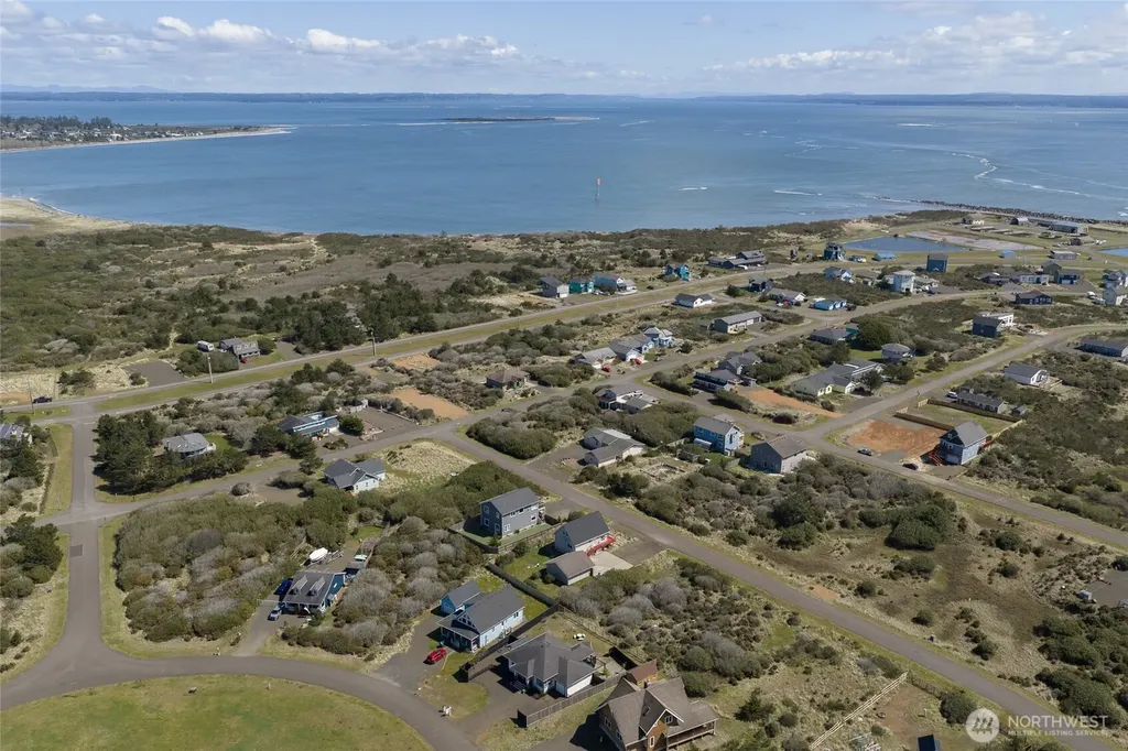 408 S Bel Air Loop SW Ocean Shores WA 98569