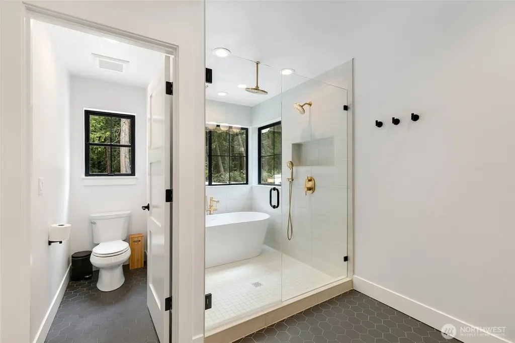 26237 SE Old Black Nugget Road Issaquah WA 98029