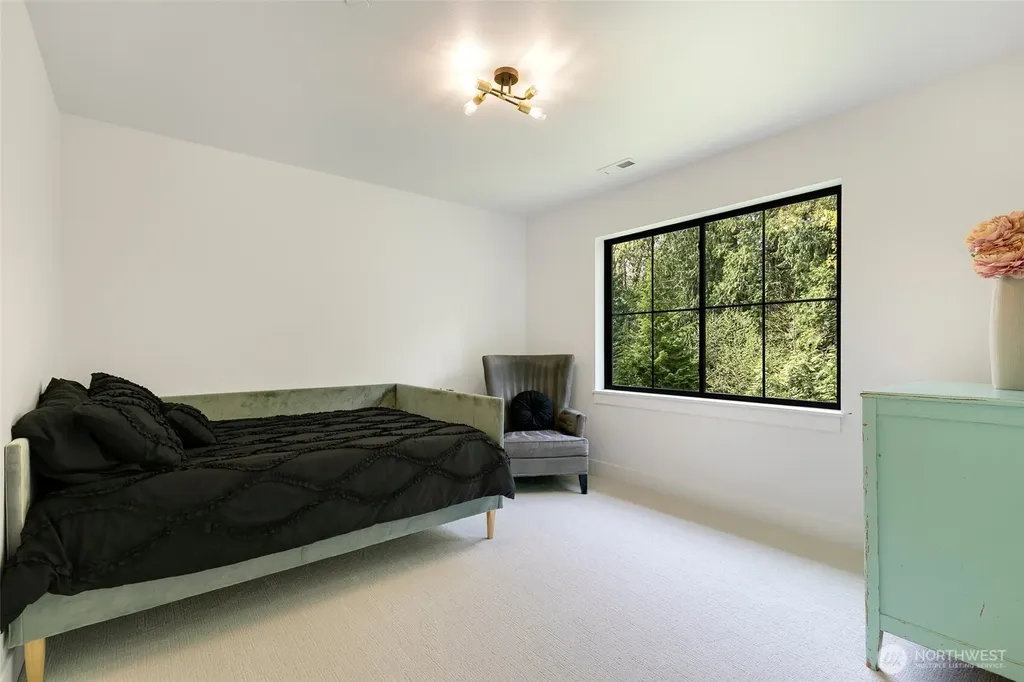 26237 SE Old Black Nugget Road Issaquah WA 98029