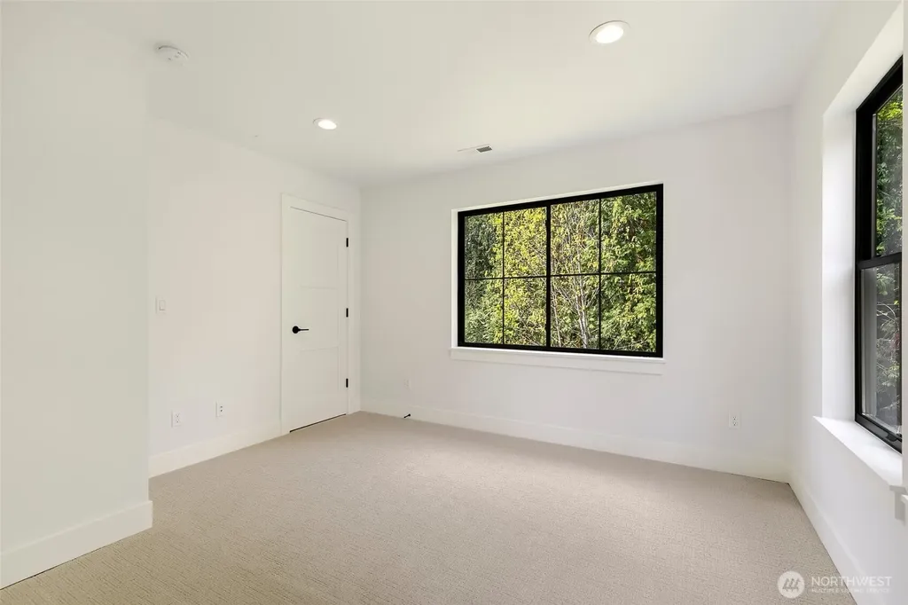 26237 SE Old Black Nugget Road Issaquah WA 98029