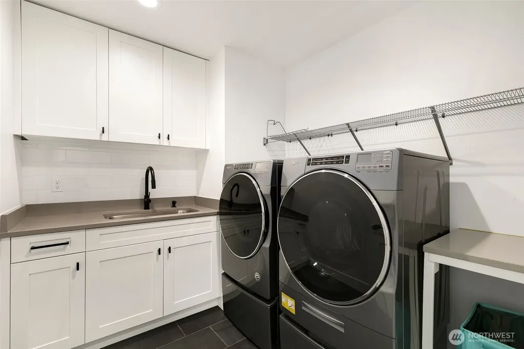 26237 SE Old Black Nugget Road Issaquah WA 98029