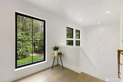 26237 SE Old Black Nugget Road Issaquah WA 98029