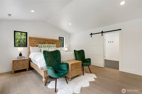 26237 SE Old Black Nugget Road Issaquah WA 98029