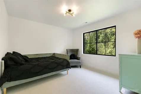 26237 SE Old Black Nugget Road Issaquah WA 98029