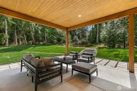 26237 SE Old Black Nugget Road Issaquah WA 98029
