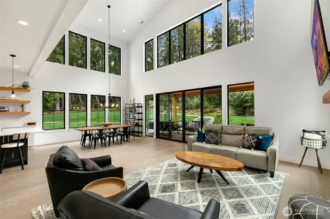 26237 SE Old Black Nugget Road Issaquah WA 98029