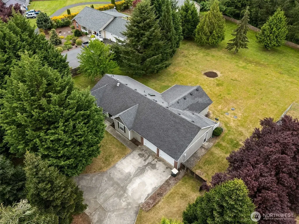 9519 185th Avenue SW Rochester WA 98579