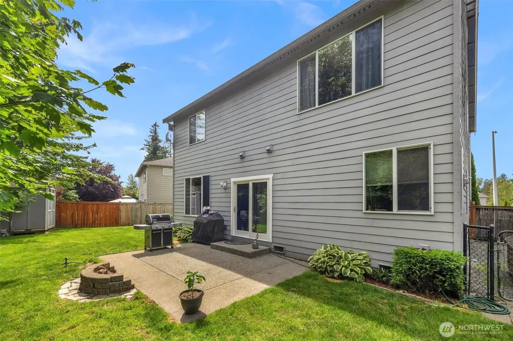 7924 32nd Place NE Marysville WA 98270