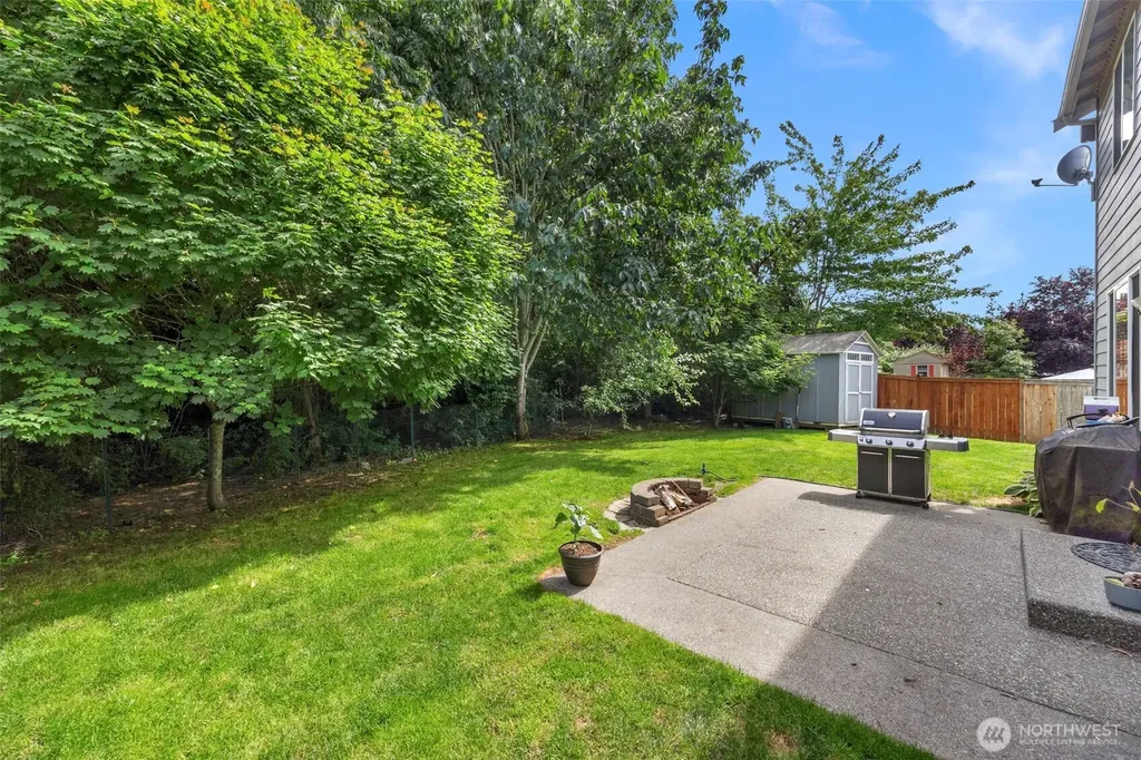 7924 32nd Place NE Marysville WA 98270