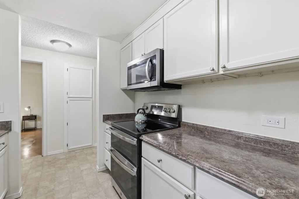 15929 NE 41st Street Redmond WA 98052