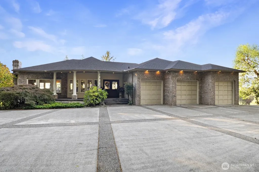 12822 Canterwood Boulevard NW Gig Harbor WA 98332
