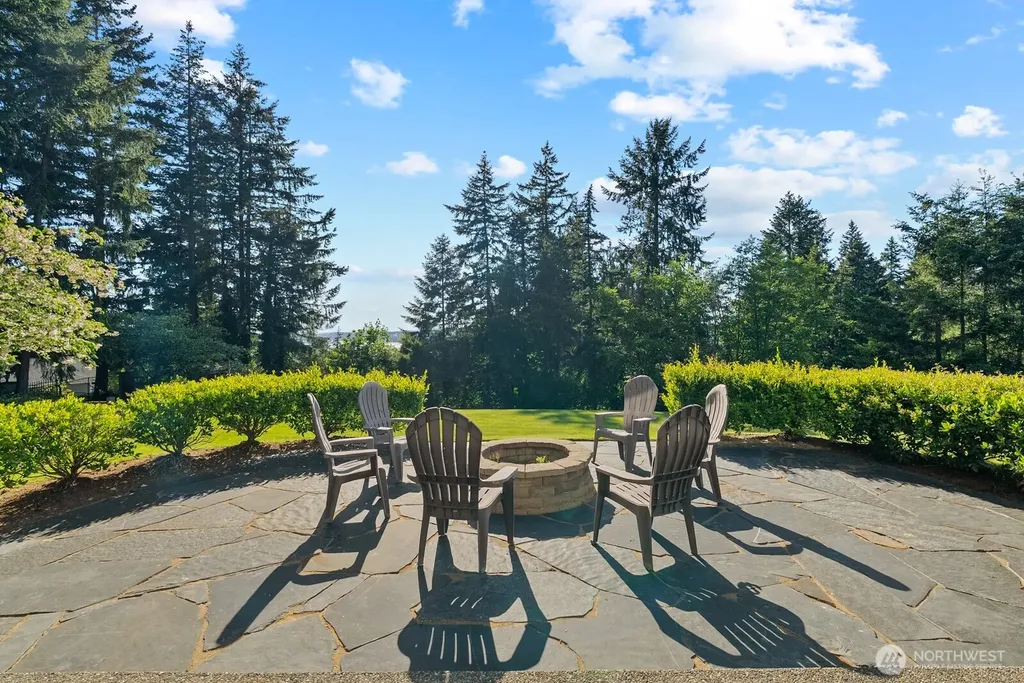 12822 Canterwood Boulevard NW Gig Harbor WA 98332