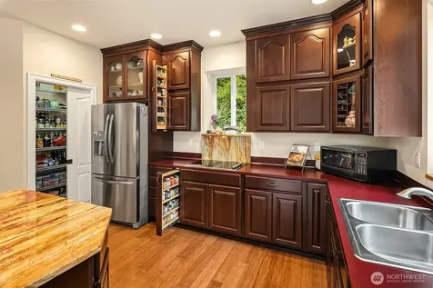 46717 SE 119th Street North Bend WA 98045