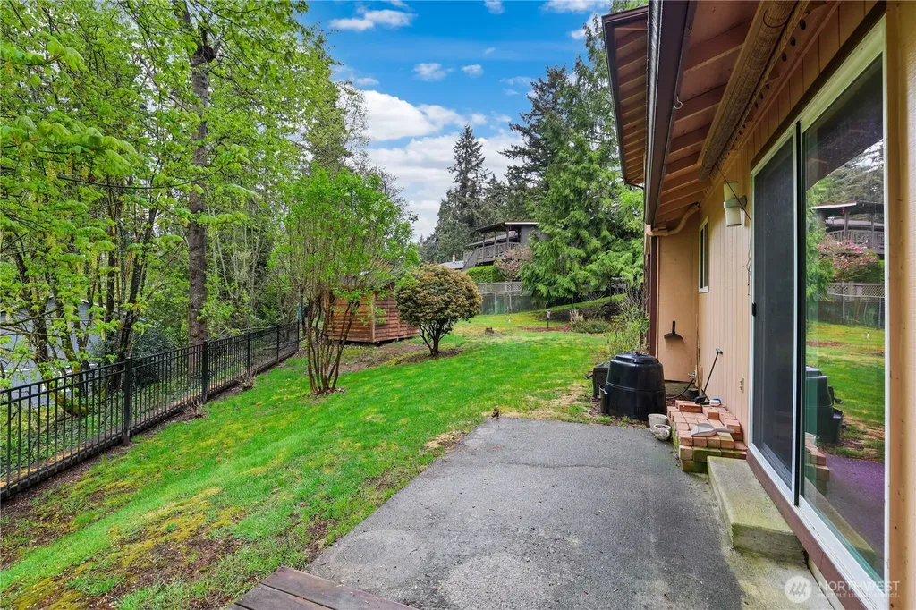 19308 65th Street E Bonney Lake WA 98391