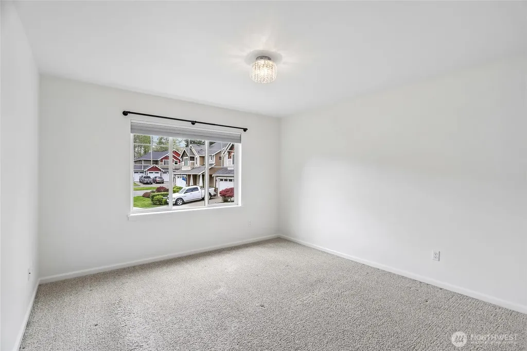 11902 59th Avenue E Puyallup WA 98373