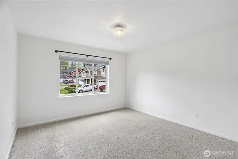 11902 59th Avenue E Puyallup WA 98373