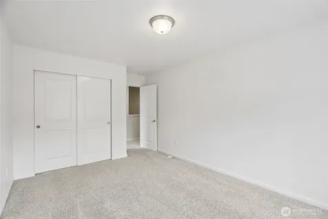 11902 59th Avenue E Puyallup WA 98373