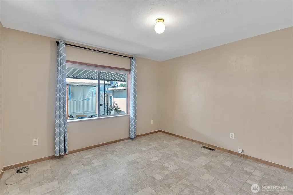1111 Archwood Drive SW Olympia WA 98502