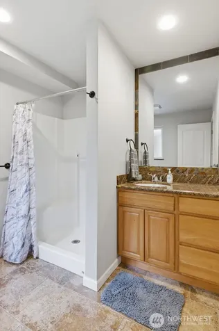 826 Maplewood Avenue Kent WA 98030