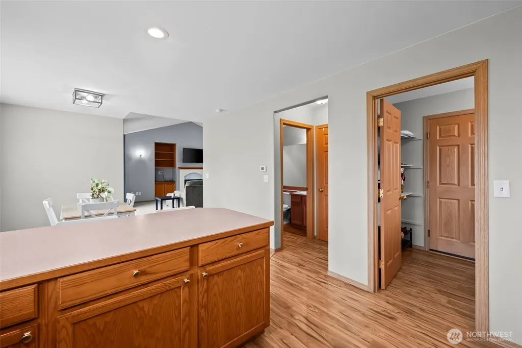 15630 92nd Way SE Yelm WA 98597