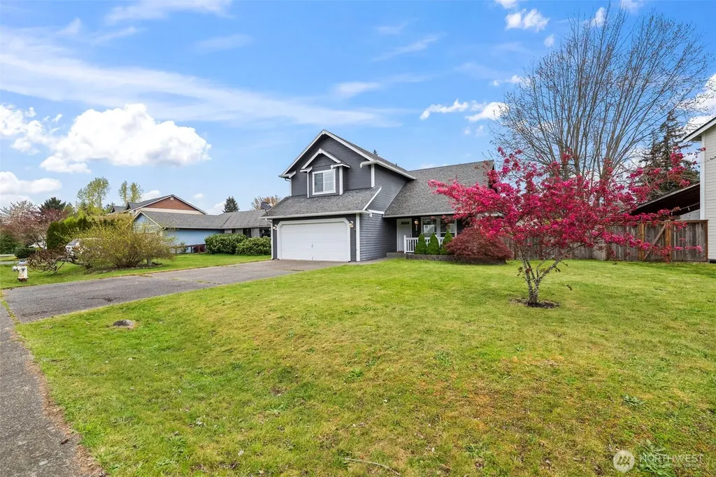 15630 92nd Way SE Yelm WA 98597