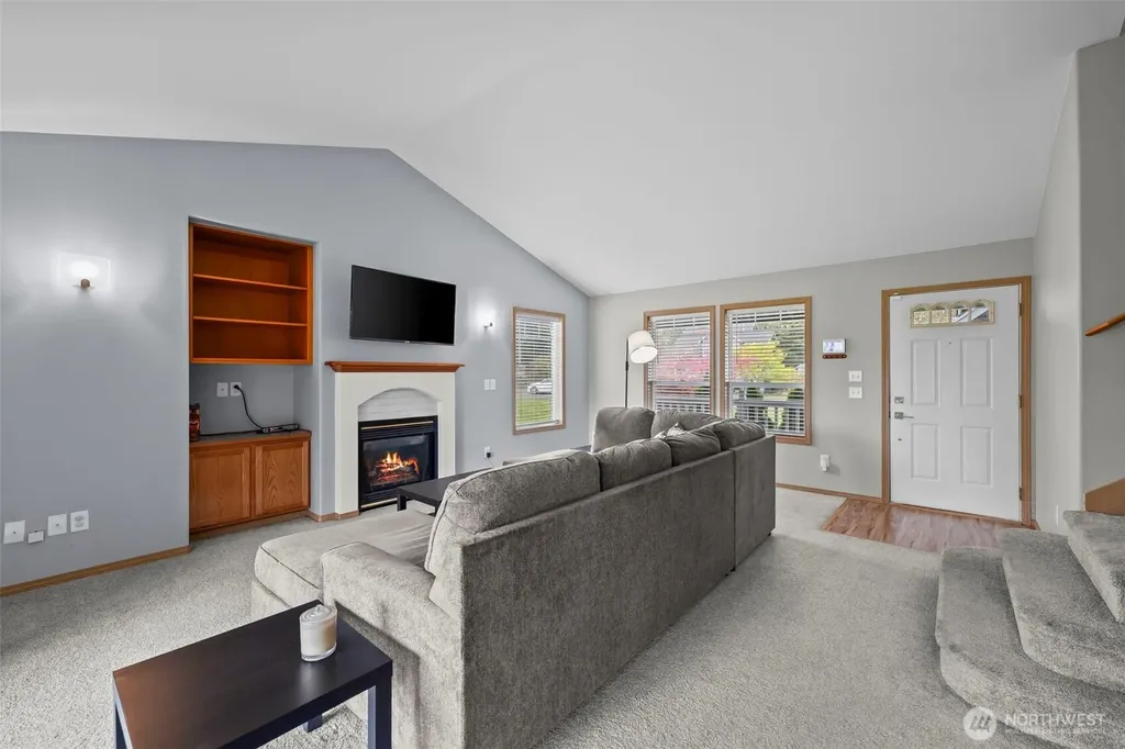 15630 92nd Way SE Yelm WA 98597