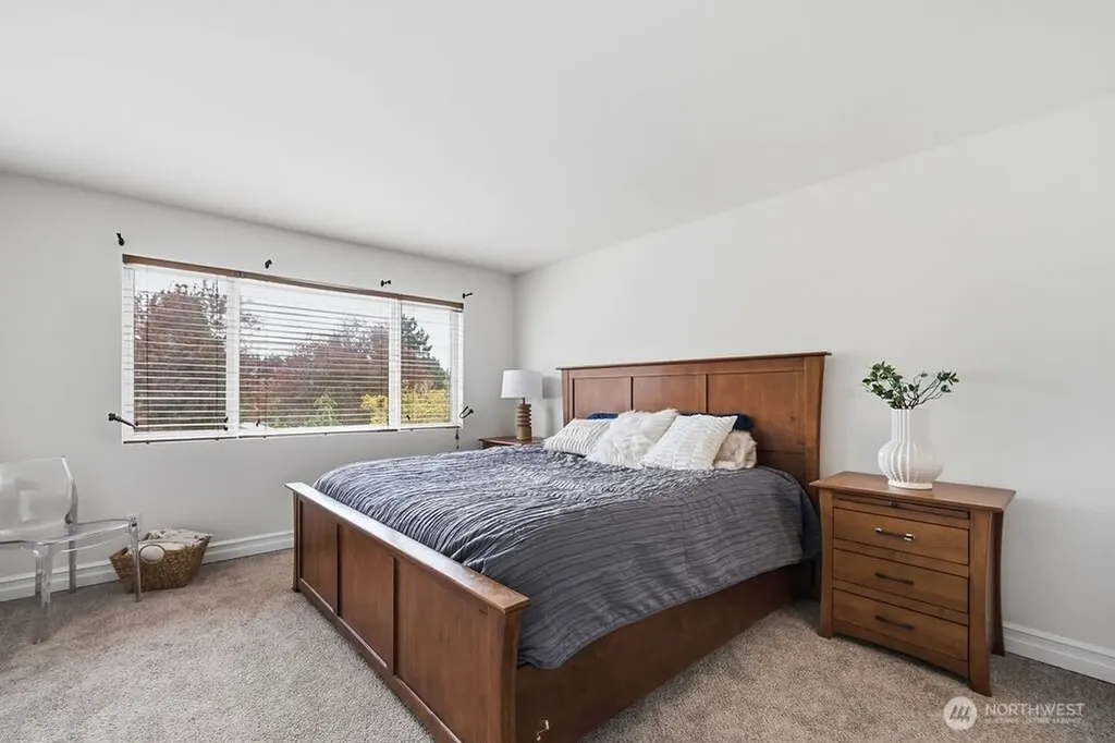 1728 Amber Boulevard Puyallup WA 98372