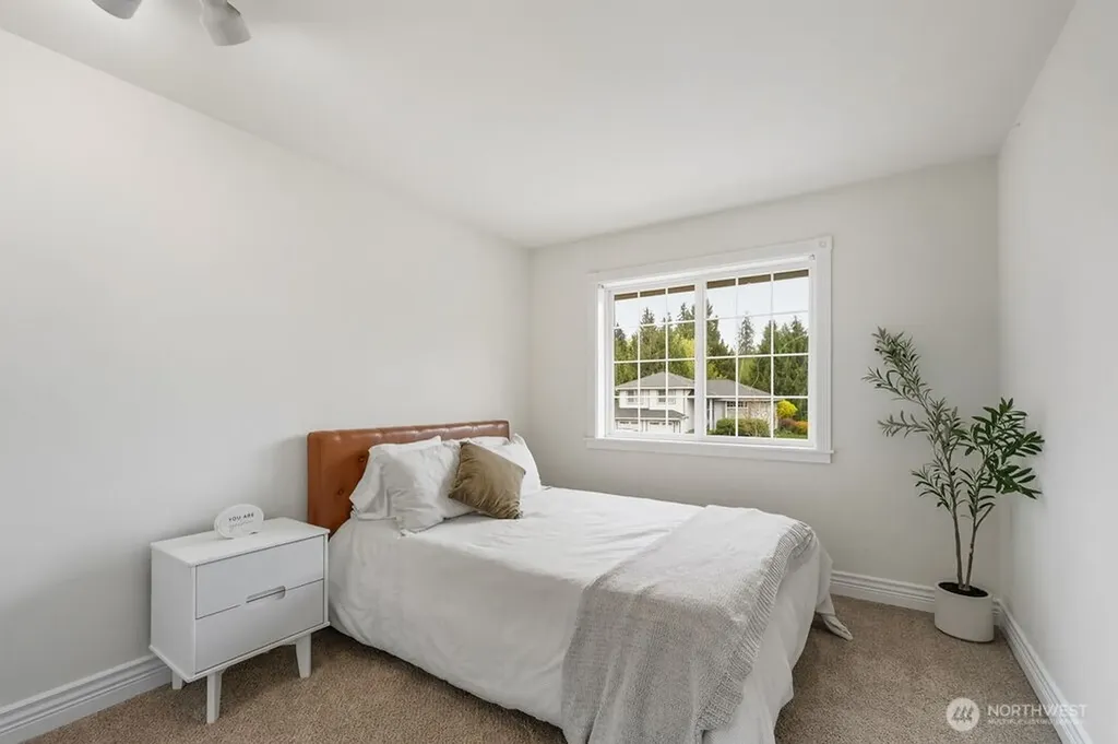 1728 Amber Boulevard Puyallup WA 98372