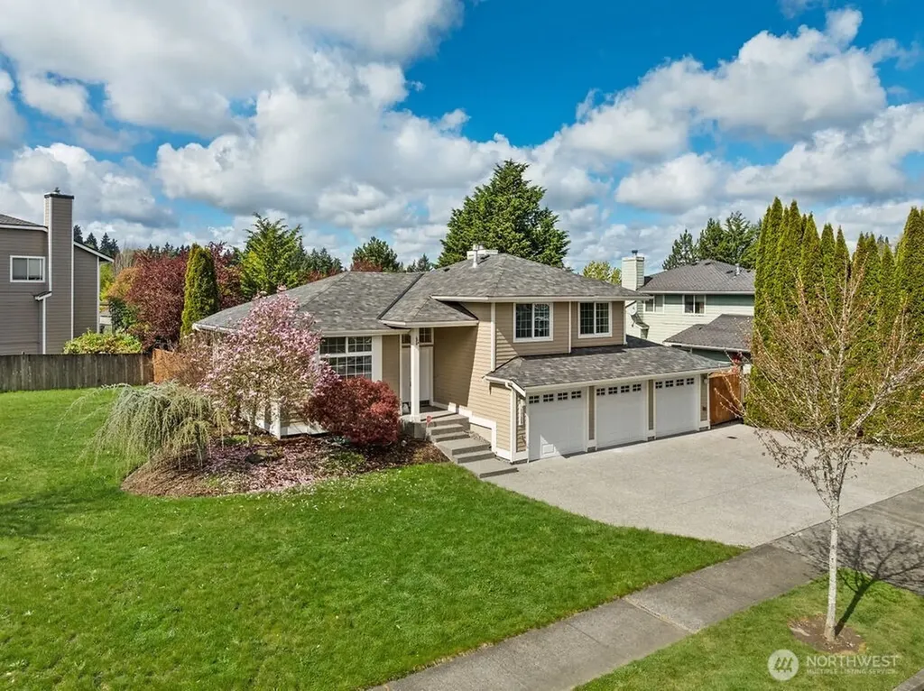 1728 Amber Boulevard Puyallup WA 98372