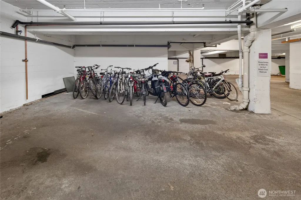 124 Warren Avenue N Seattle WA 98109