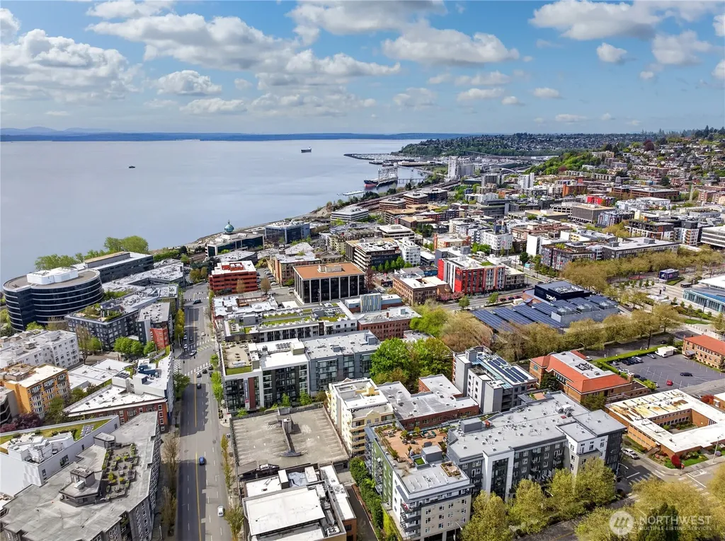 124 Warren Avenue N Seattle WA 98109